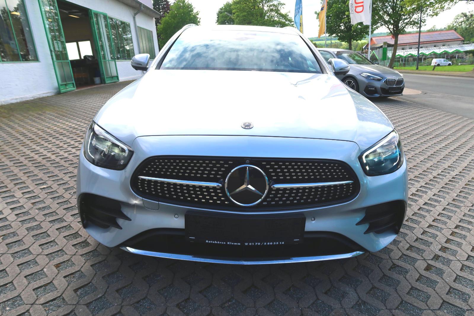 Mercedes-Benz E 400dTA4MATIC"AMGLine"LED"ACC"AHK"Leder"1Hd