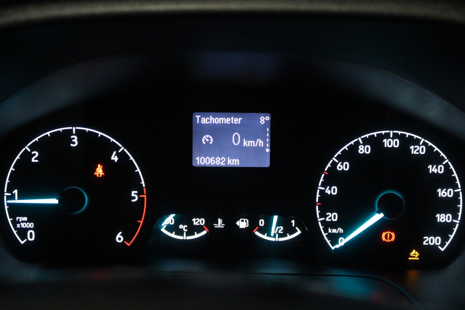 Fahrzeugabbildung Ford Transit Custom L1 Kasten AHK KLIMA 1.Hand