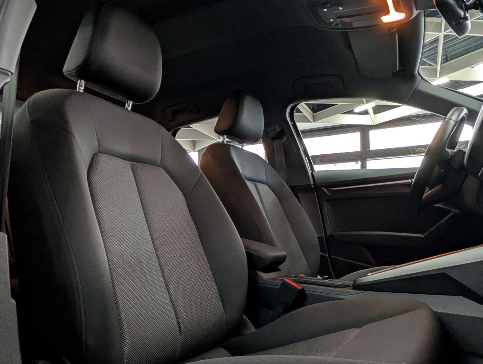 Imagen del vehículo Audi A3 30 TDI S-Line VIRT KAM LED SHZ APP NAVI 17