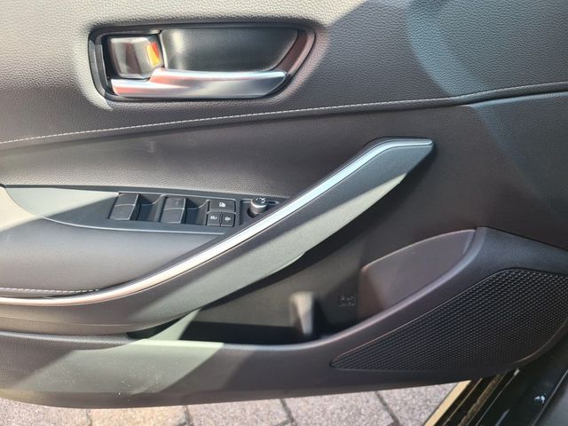 Corolla 2.0 Hybrid Touring Sports Team D