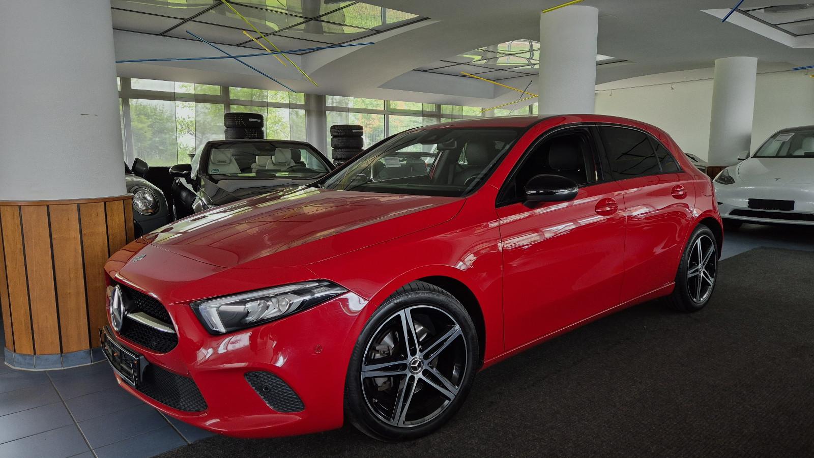 Mercedes-Benz A 200 d/LED/Navi/Night/RFK/SHZ/Spur/Temp/Totw