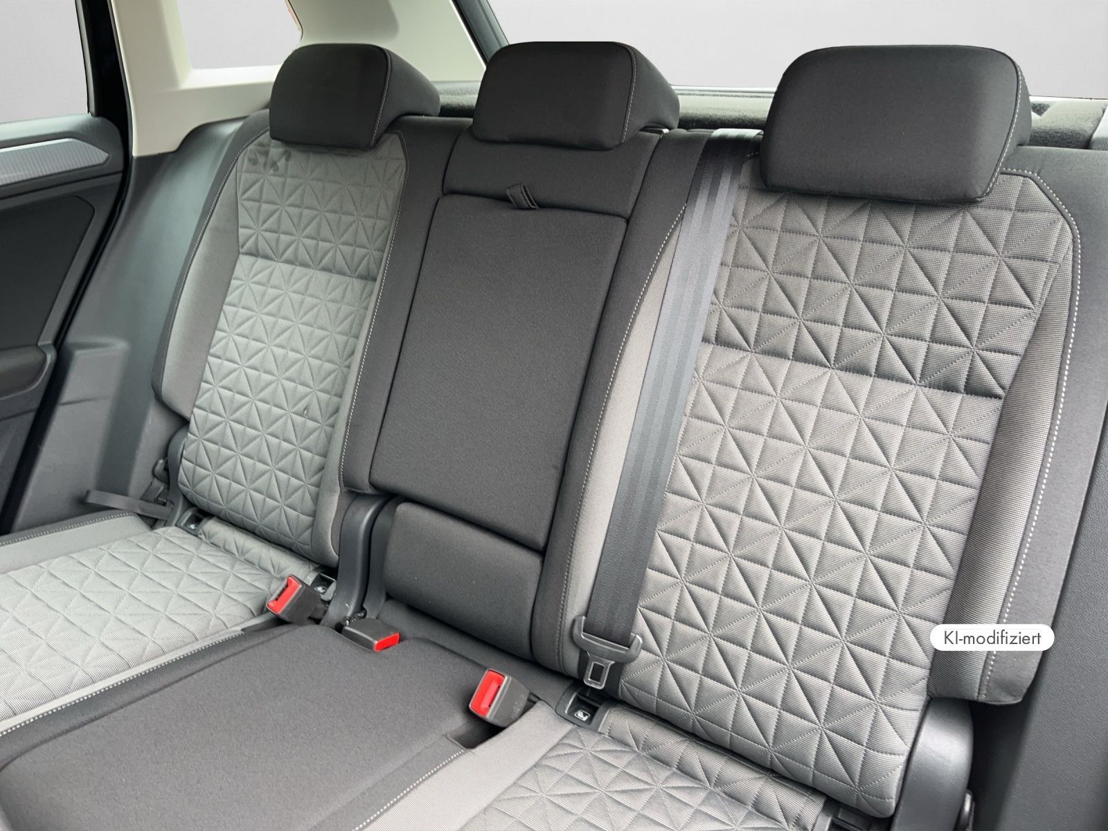 Volkswagen Tiguan - Bild 15
