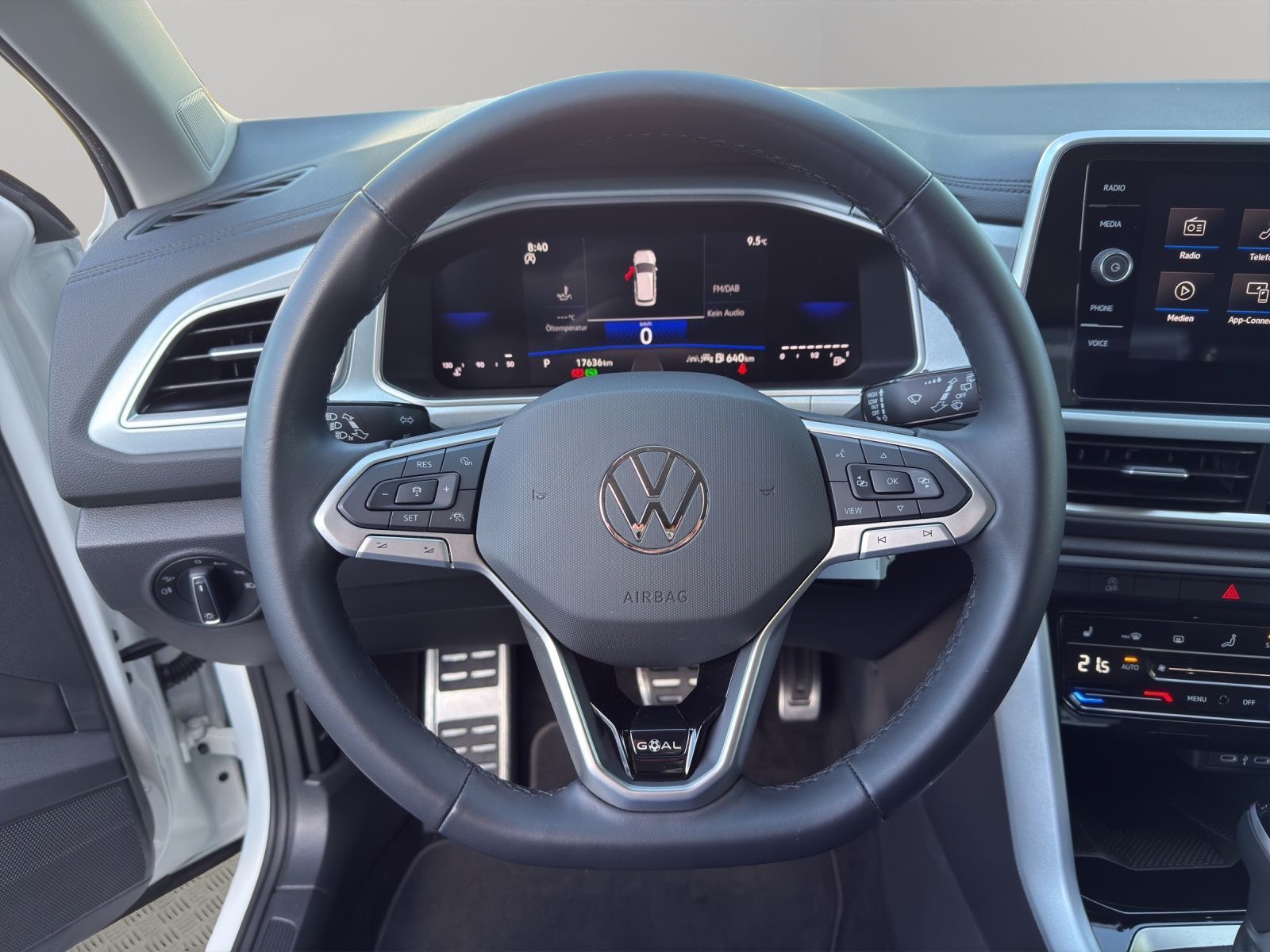 Volkswagen T-Roc - Bild 10