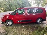 Citroën Berlingo PureTech 110 S&S FEEL XL 7 Sitze AHK - Citroën Berlingo: 7sitzer