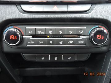 Kia XCeed 1.4 T-GDI Vision Klima Kamera SHZ CarPlay