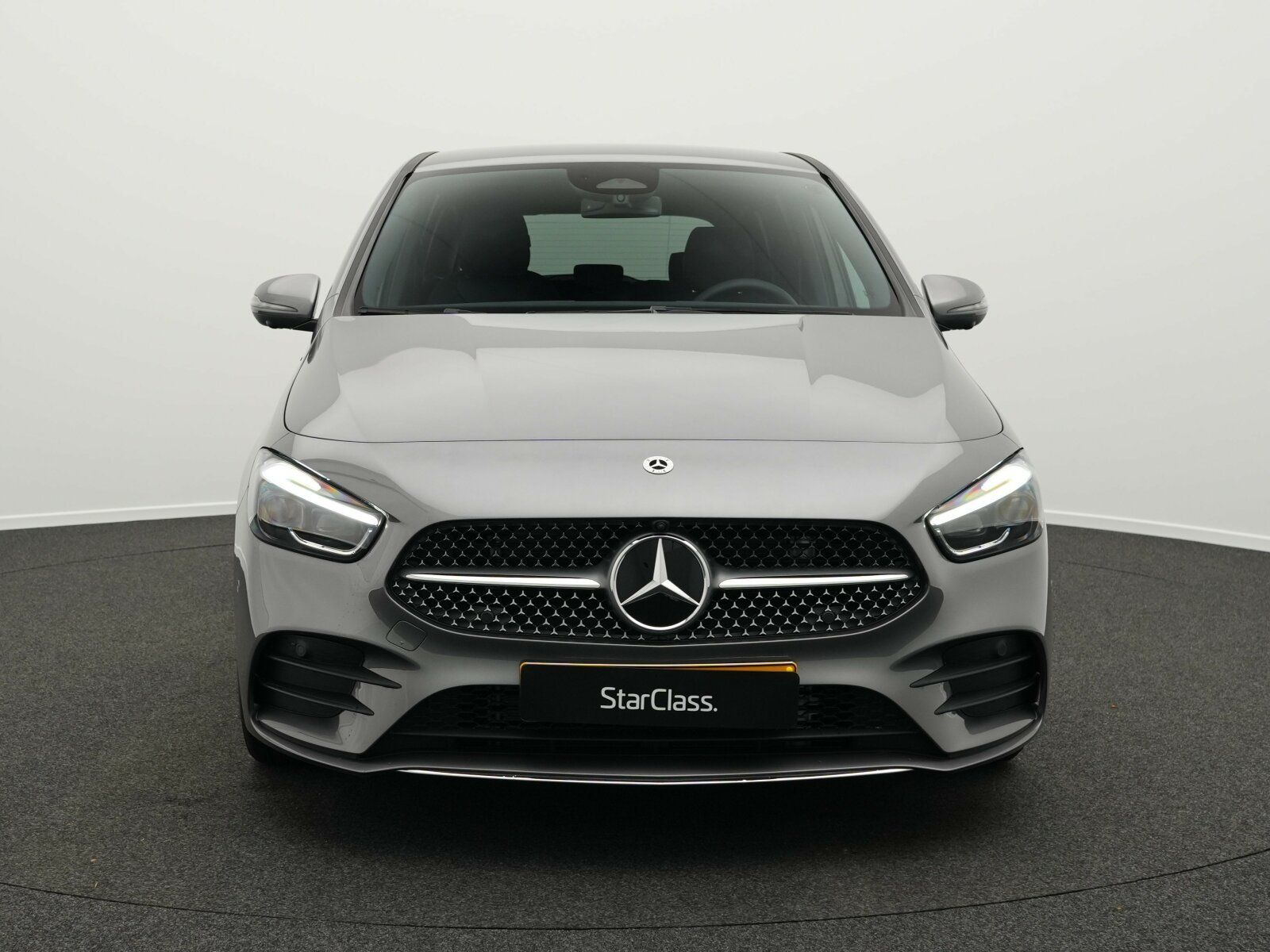 Mercedes-Benz B 180 d AMG-Line Advanced Plus imagem 2