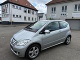 Mercedes-Benz A 150 Avandgarde/2 Hand/durchgehend bei Mercedes - Mercedes-Benz A 150: Limousine