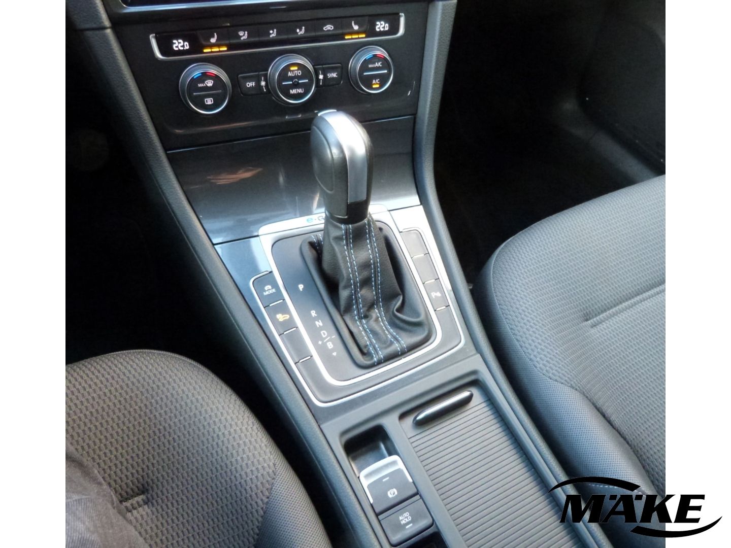 e-Golf Navigation, LED, CCS-Ladedose, SHZ, PDC+,