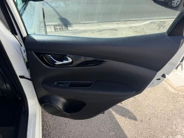 Nissan Qashqai - 11