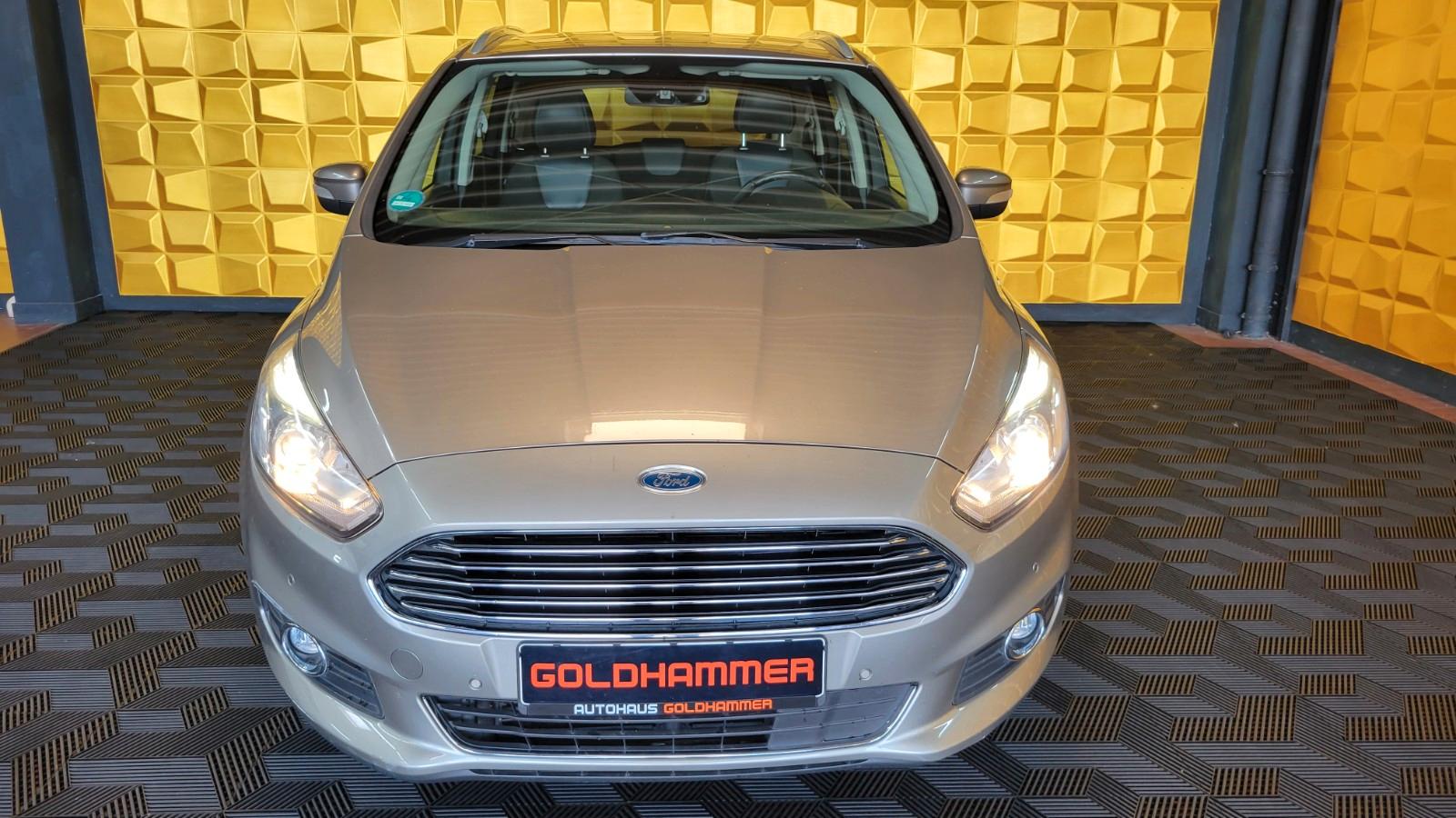 Ford S-Max 2,0 TDCi Titanium 7-SITZER/ACC/SPUR/NAV