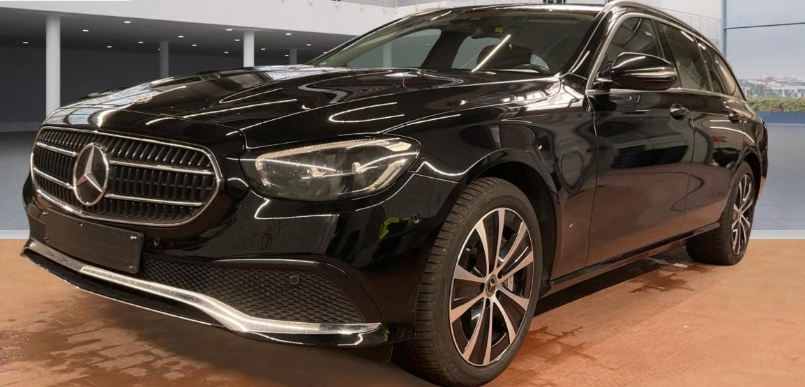 Mercedes-Benz E 300 de Avantgarde*MBUX High End*AHK*Kamera*