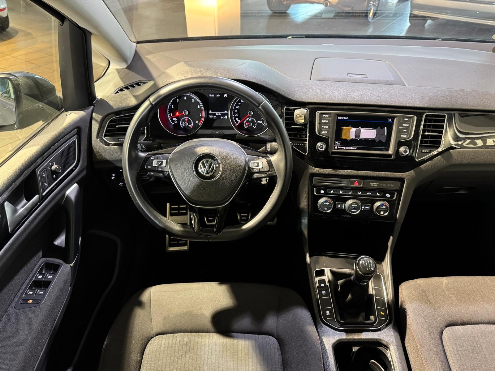 Volkswagen Golf Sportsvan VII Sound BMT*Navi*AHK
