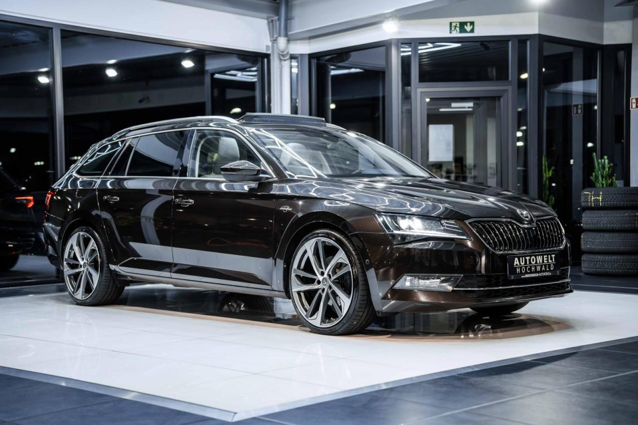 Skoda Superb Combi L&K 2.0 TDI 190 ch DSG 4x4 / Toit panoramique / Canton / Sièges ventilés / Chauffage auxiliaire