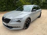 Skoda Superb 2.0 TDI SCR 140kW DSG SportLine Combi... - Skoda Superb: 140