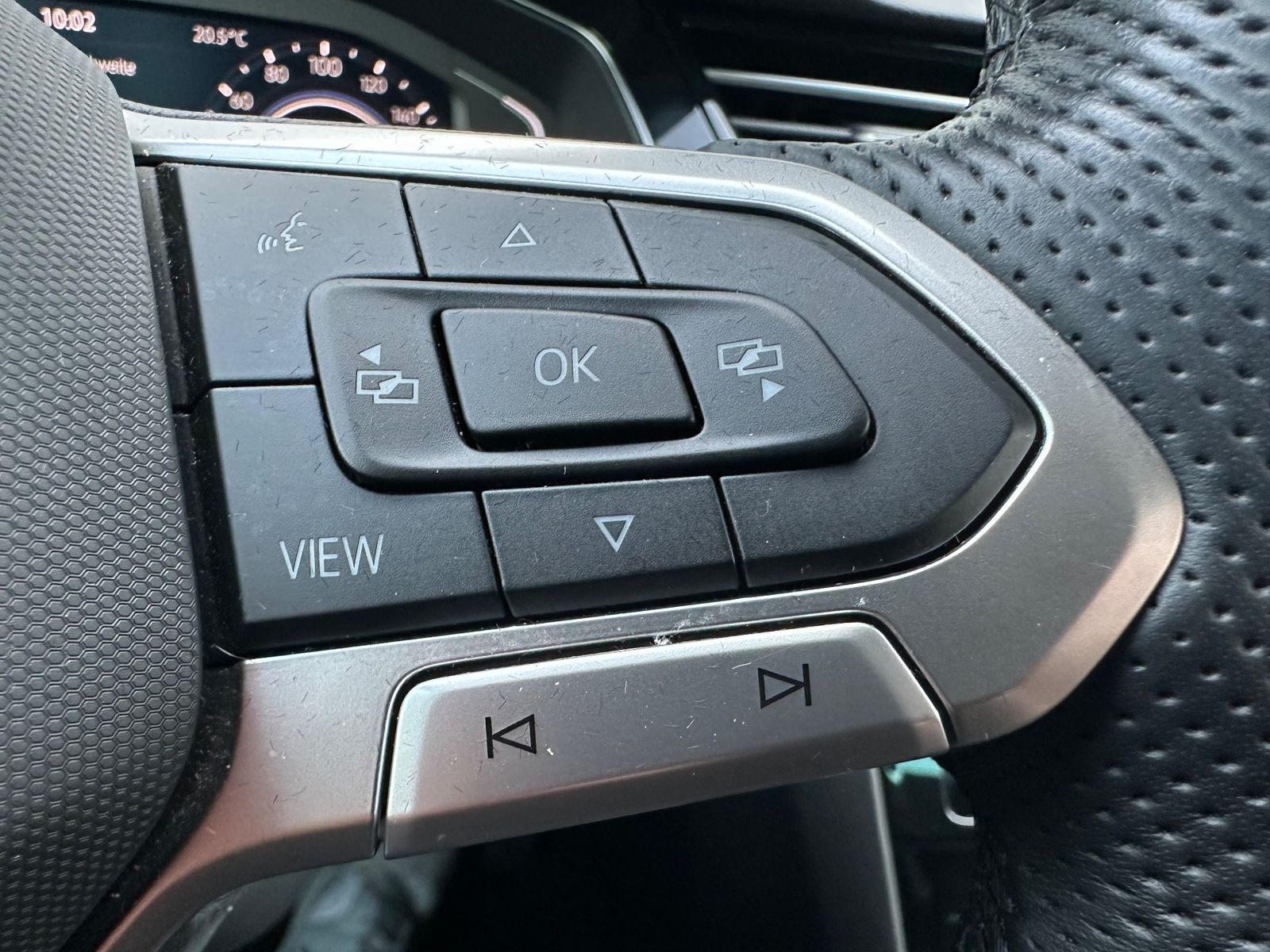 Fahrzeugabbildung Volkswagen Passat Variant 1.4 TSI DSG GTE NAV+LED+PANO+STHZ