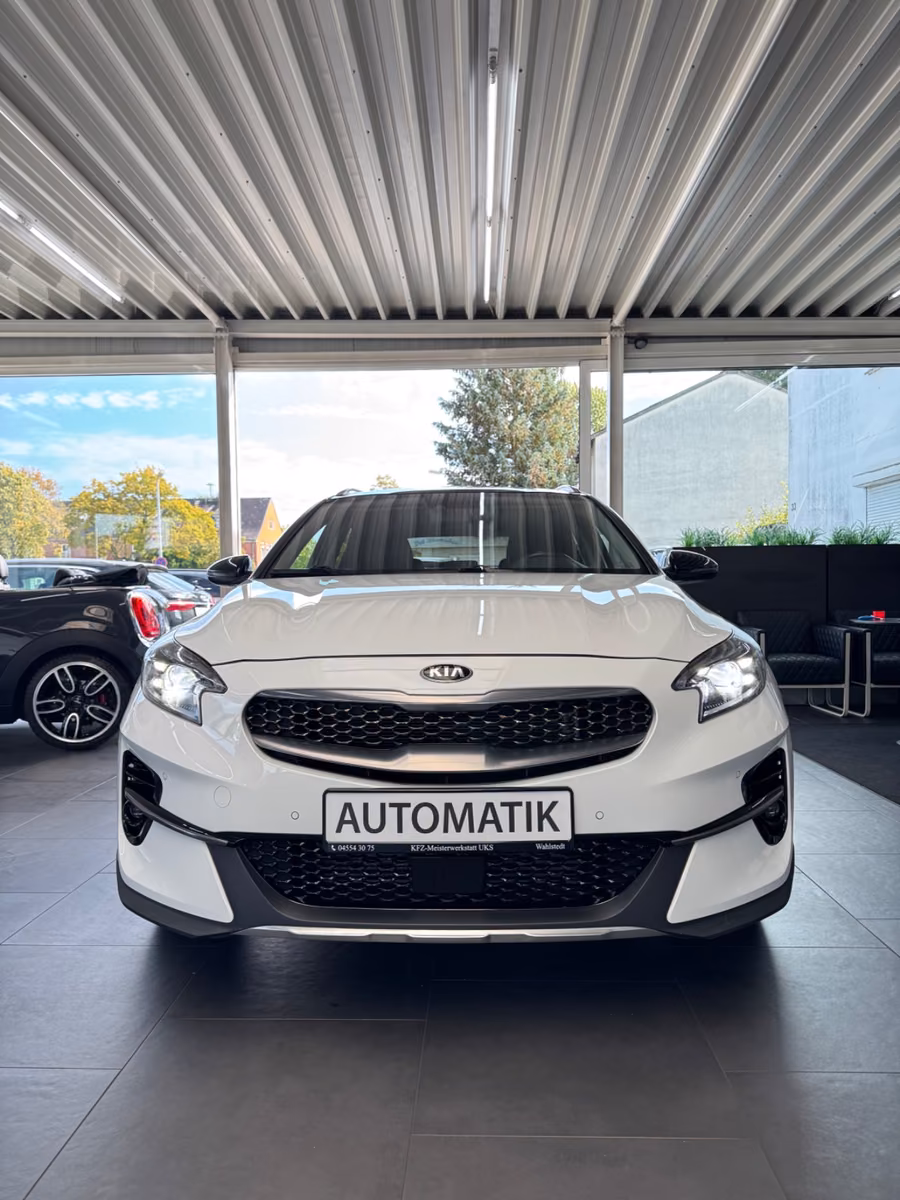 Kia XCeed 1.6 TGDI Platinum Edition *DSG*Pano*AHK*
