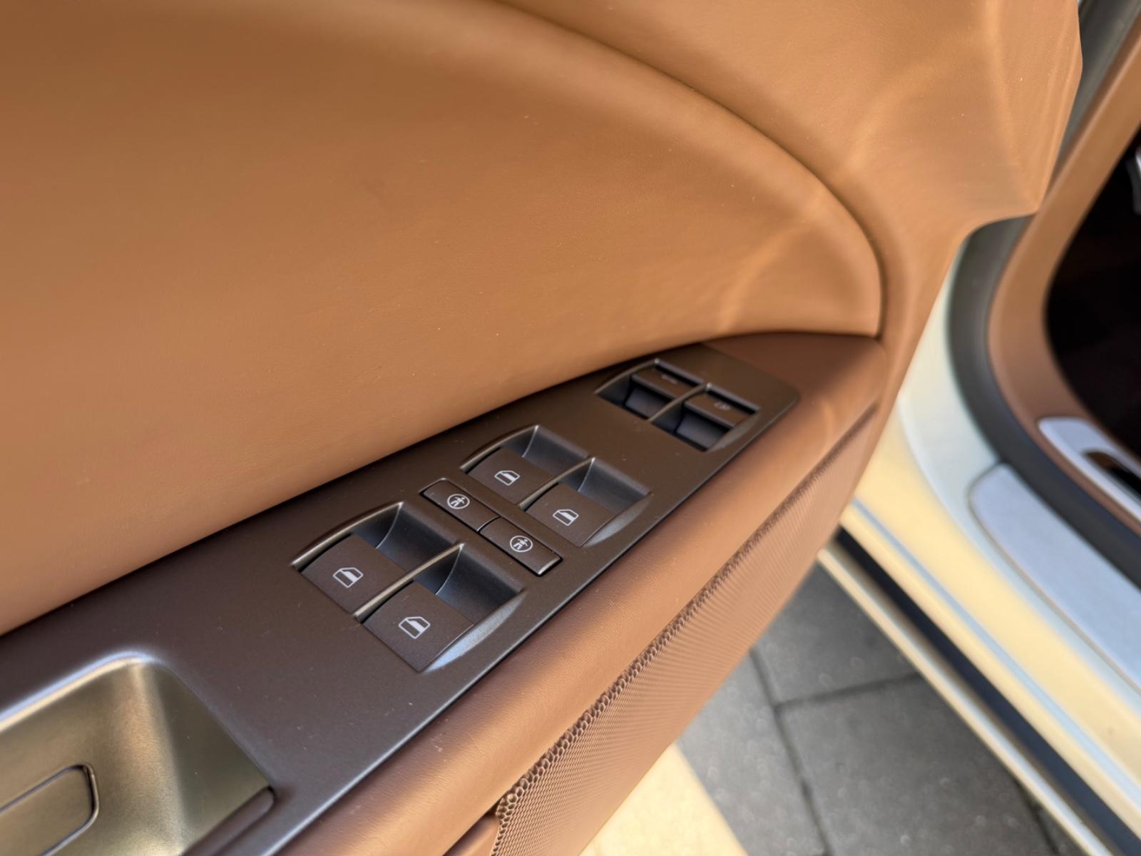 Volkswagen Phaeton 3.6 FSI Exclusive*VW SCHECKHEFT*TOP*
