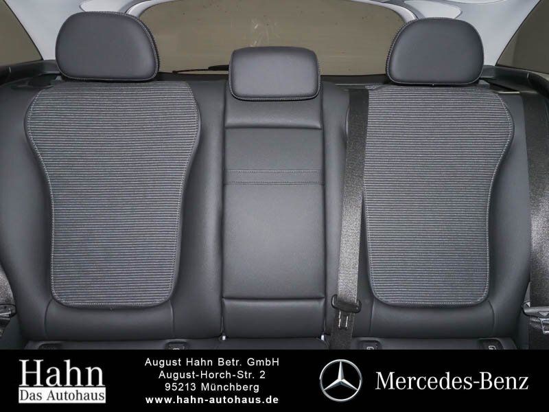 Fahrzeugabbildung Mercedes-Benz GLC 200 4M AVANTGARDE/LED/AHK/360/MEMO/WINTER/..