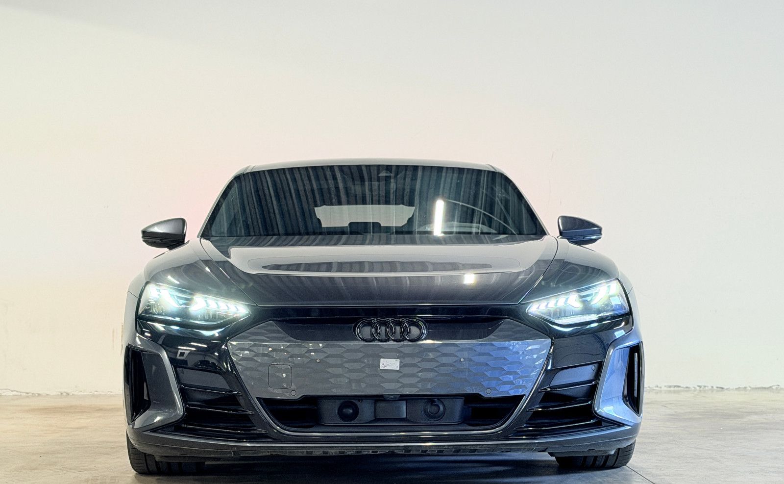 Audi e-tron GT Black Optic Plus B&O Pano Quattro imagem 2