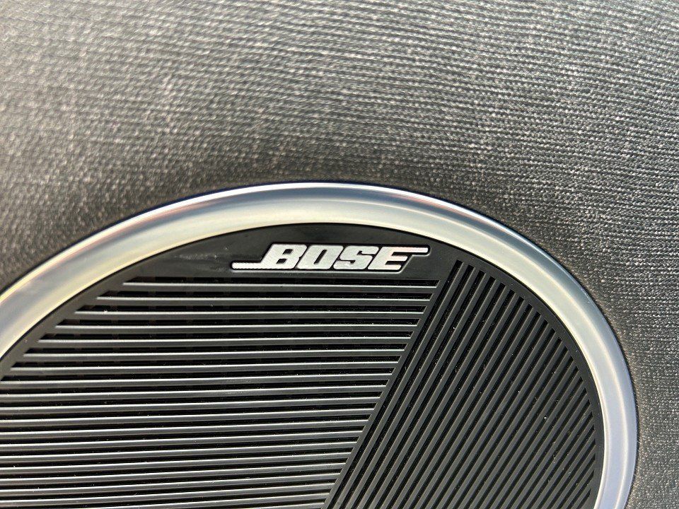 Fahrzeugabbildung Hyundai IONIQ 5 4WD 58kWh UNIQ ASSIST-P BOSE+LEDER+360°