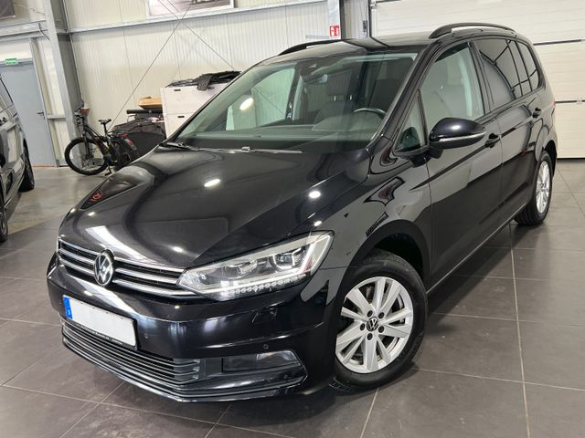 Volkswagen Touran2.0 TDi **Navi*AHK*ACC*SHZ*PDC*LED**