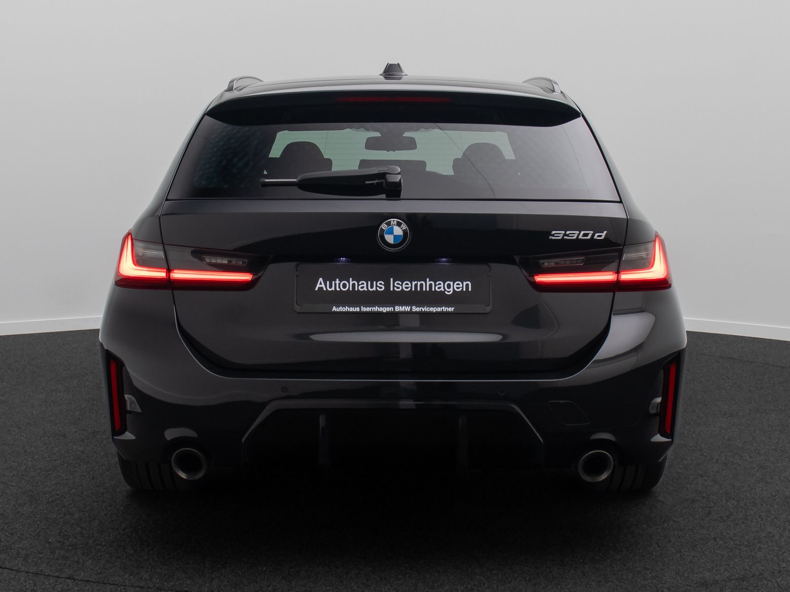 Fahrzeugabbildung BMW 330d M Sport H/K Panorama HUD DAB Alarm 19Zoll