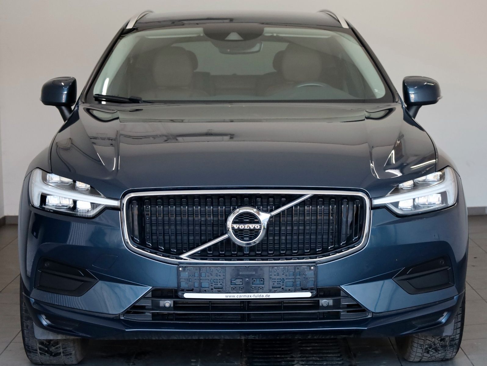 Fahrzeugabbildung Volvo XC60 Momentum Leder,Navi,LED,SH,PDC,AppleCarPlay