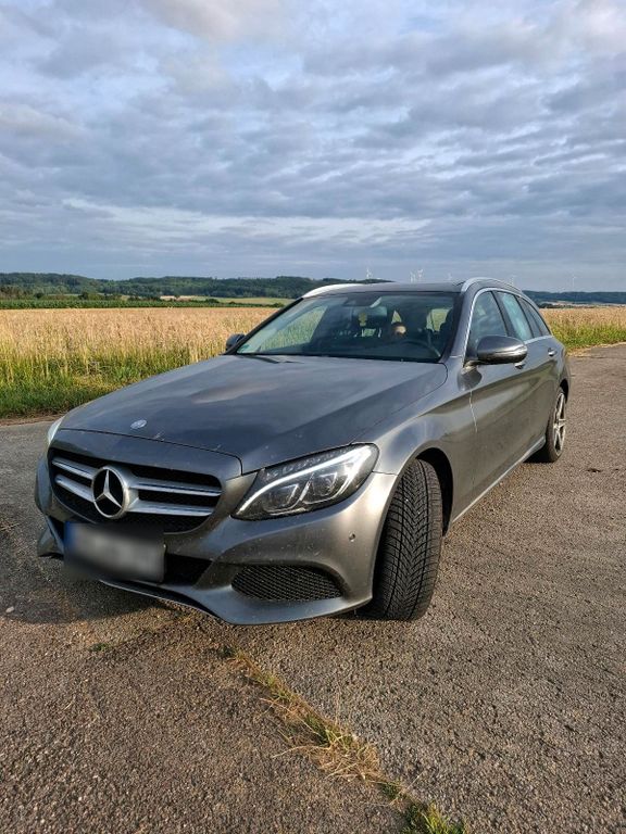 Image of Mercedes-Benz C 220