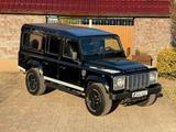 Land Rover Defender 110 S Station Wagon *60 Years Edition* - Land Rover Defender: Edition