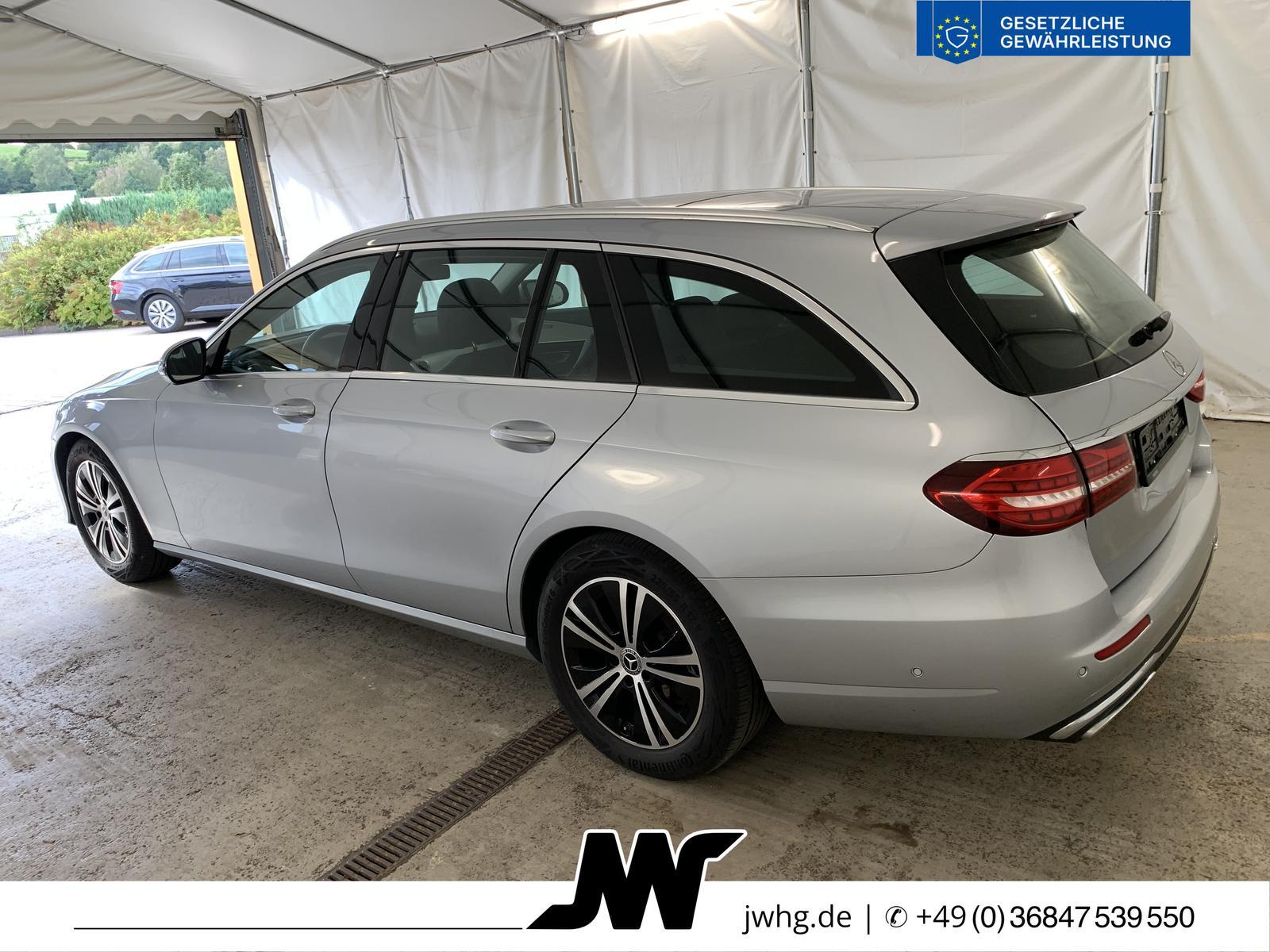 Mercedes-Benz E 220 Avantgarde Widescreen Pano FahrAss+ Kamera