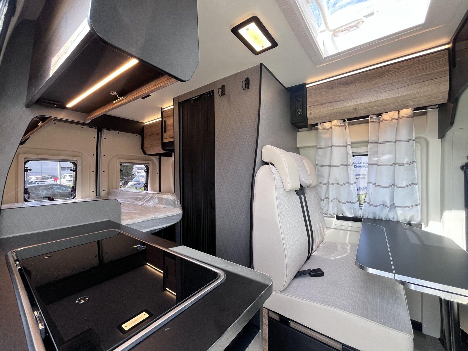 Fahrzeugabbildung XGO X-VAN 8