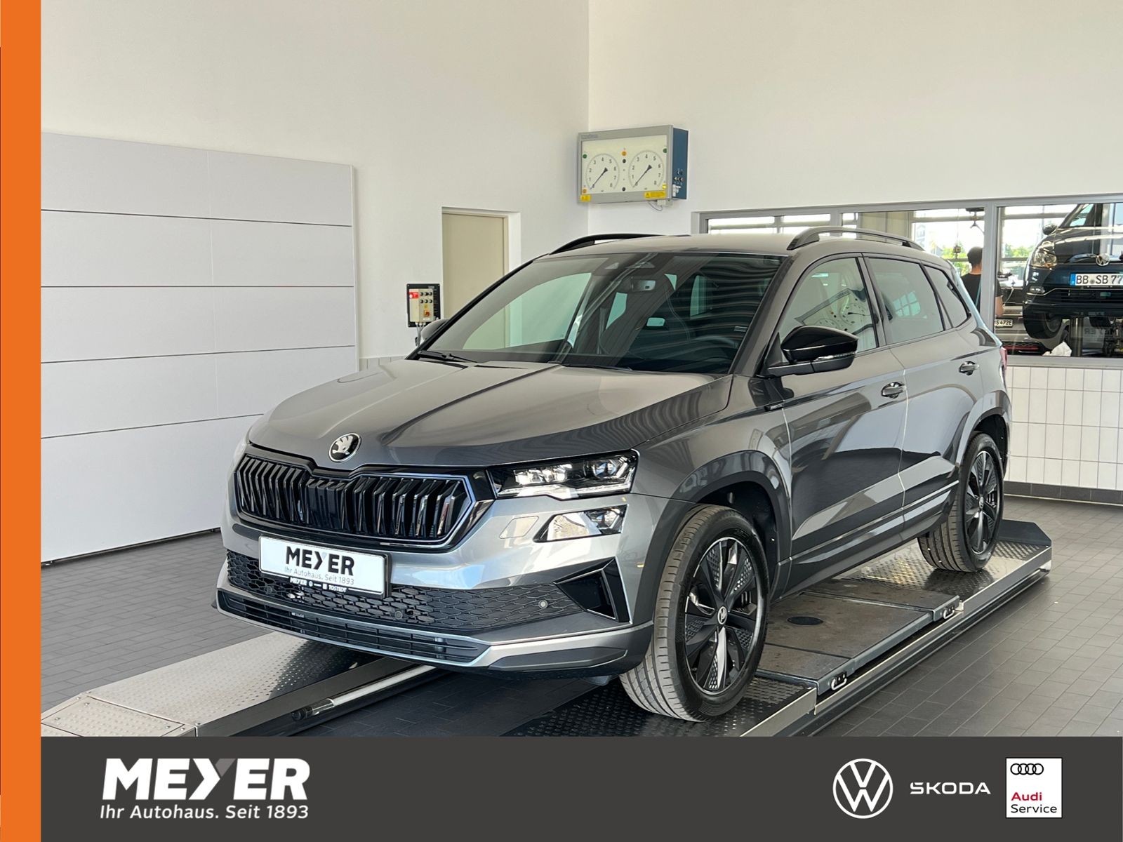 Fahrzeugabbildung SKODA Karoq Sportline 2.0 TDI DSG *AHK,Navi,TravelAssi