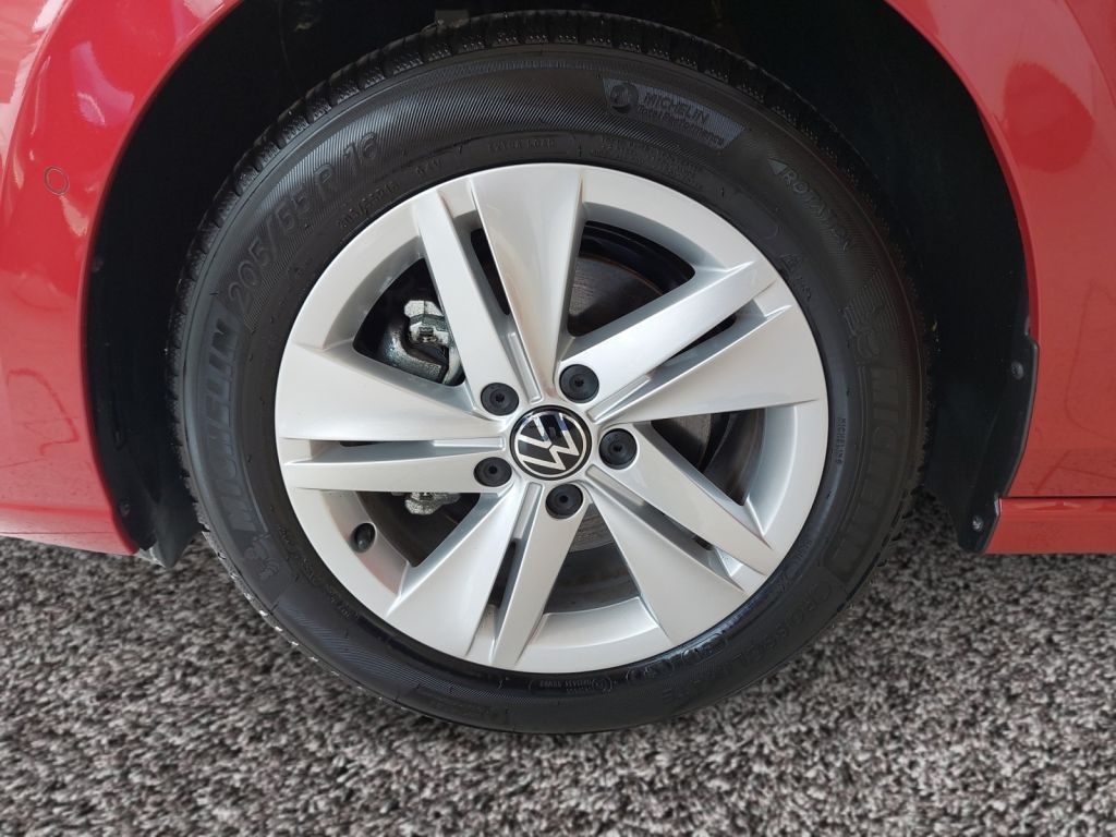 Volkswagen Golf - Bild 14