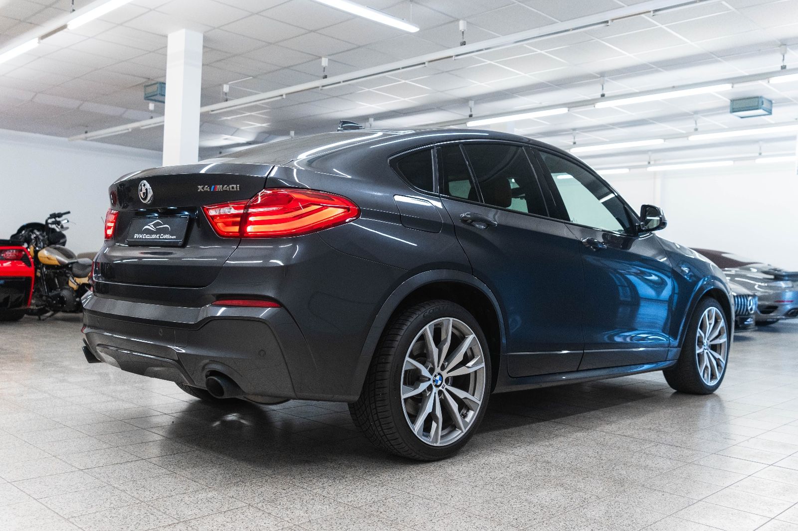 Fahrzeugabbildung BMW X4 M40i M-Sportpaket Head Up Harman 360 Xenon