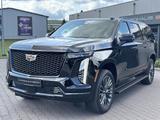 Cadillac Escalade   MY25 ESV Sport Platinum Langversion - Cadillac Escalade: Esv