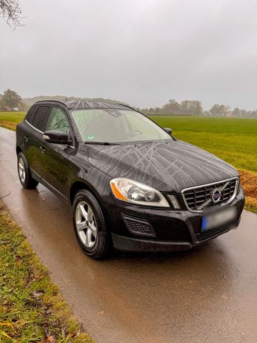 Volvo Pkw Volvo XC60 schwarz metallic, Bj. 2013,...