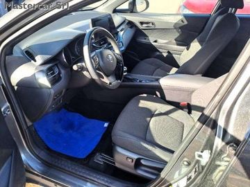 Toyota C-HR - 5