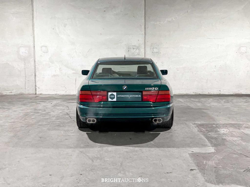 BMW 850