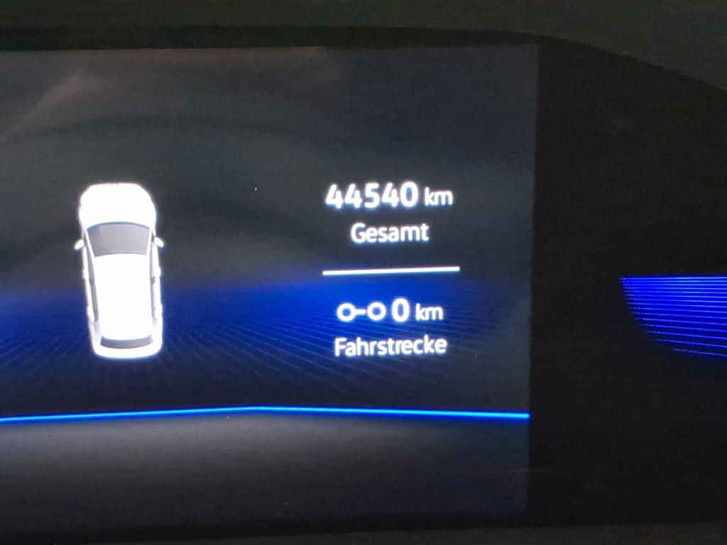 Volkswagen T-Roc Life 1.5 TSI 110kW 6-Gang 4 Türen