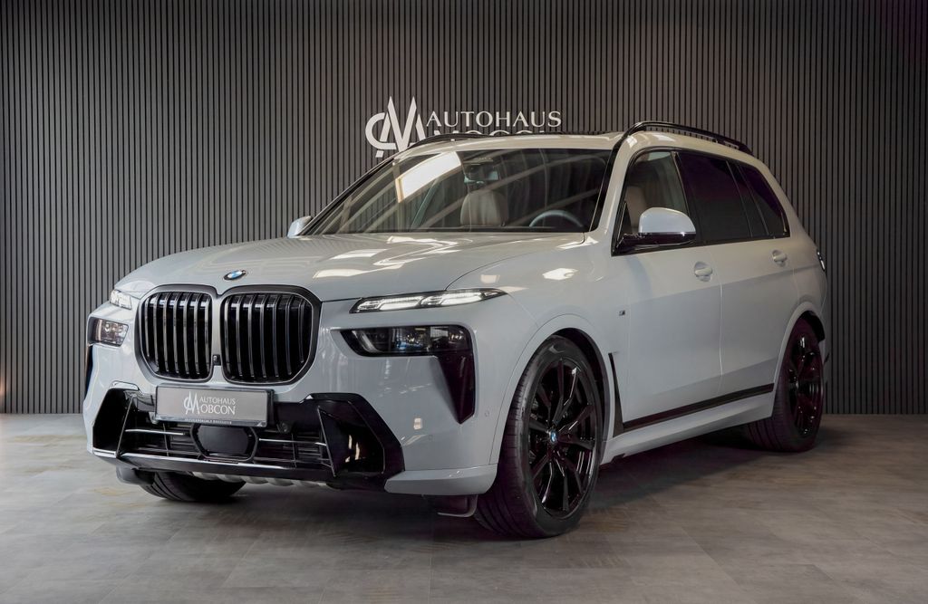 Image of BMW X7