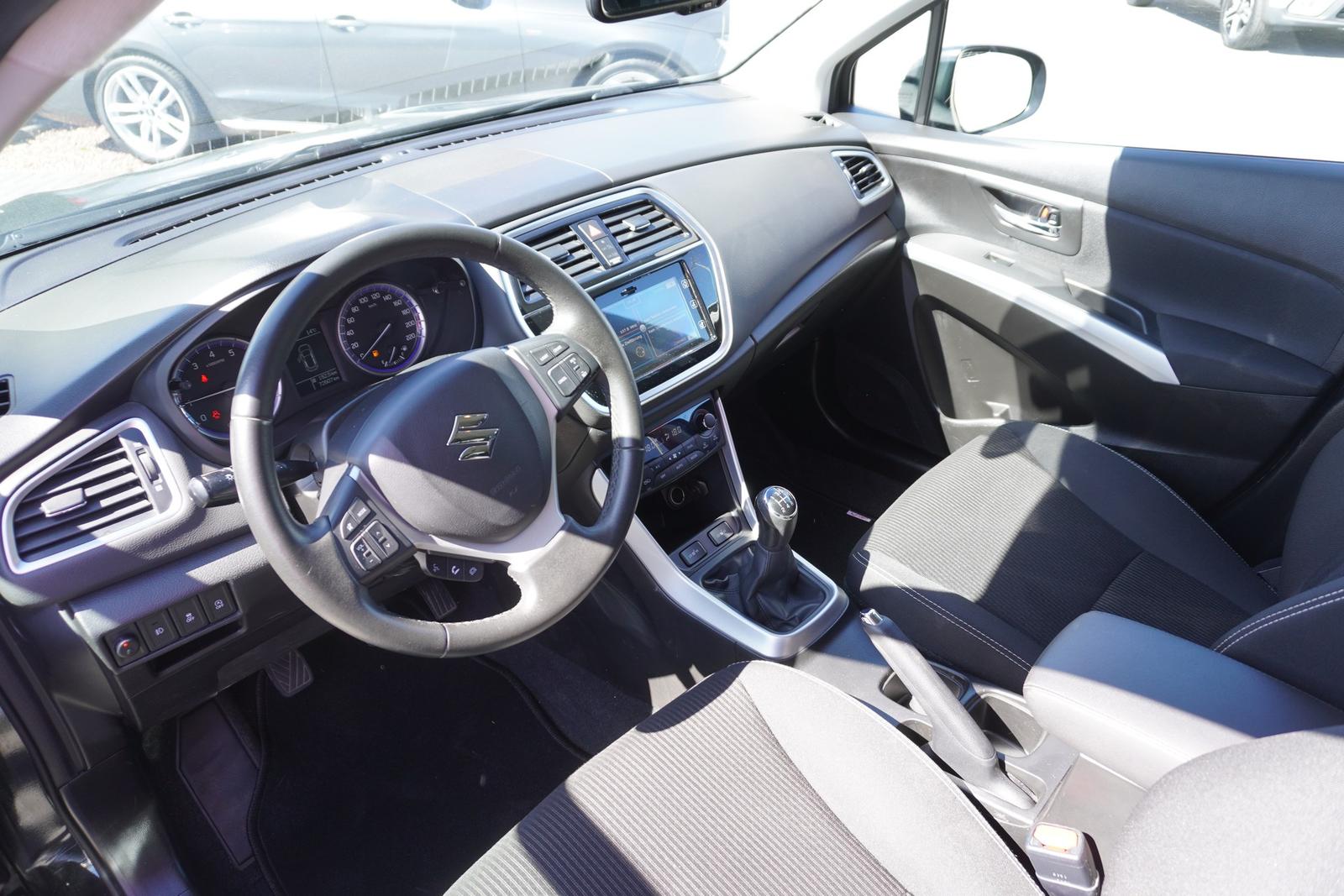 Suzuki SX4 S-Cross 1.0 Comfort LED Navi Sitzheizung DAB