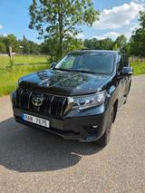 Toyota Land Cruiser 2.8D,AT,TEC-Ed,7Sitz,1.Hand,Leder - gebrauchte Toyota Land Cruiser aus dem Jahr 2021