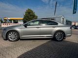 Volkswagen Passat Limo 2.0 TDI 4 Mo. R line PAN KAM DYN KES - Volkswagen Passat: Automatik