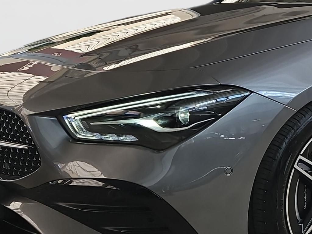 Fahrzeugabbildung Mercedes-Benz CLA 200 SB AMG AHK Pano LED SHZ Ambie. 360° ACC