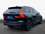 Volvo XC60 B5 B AWD Ultra Black Edition - Volvo XC60: Ultra Black Edition