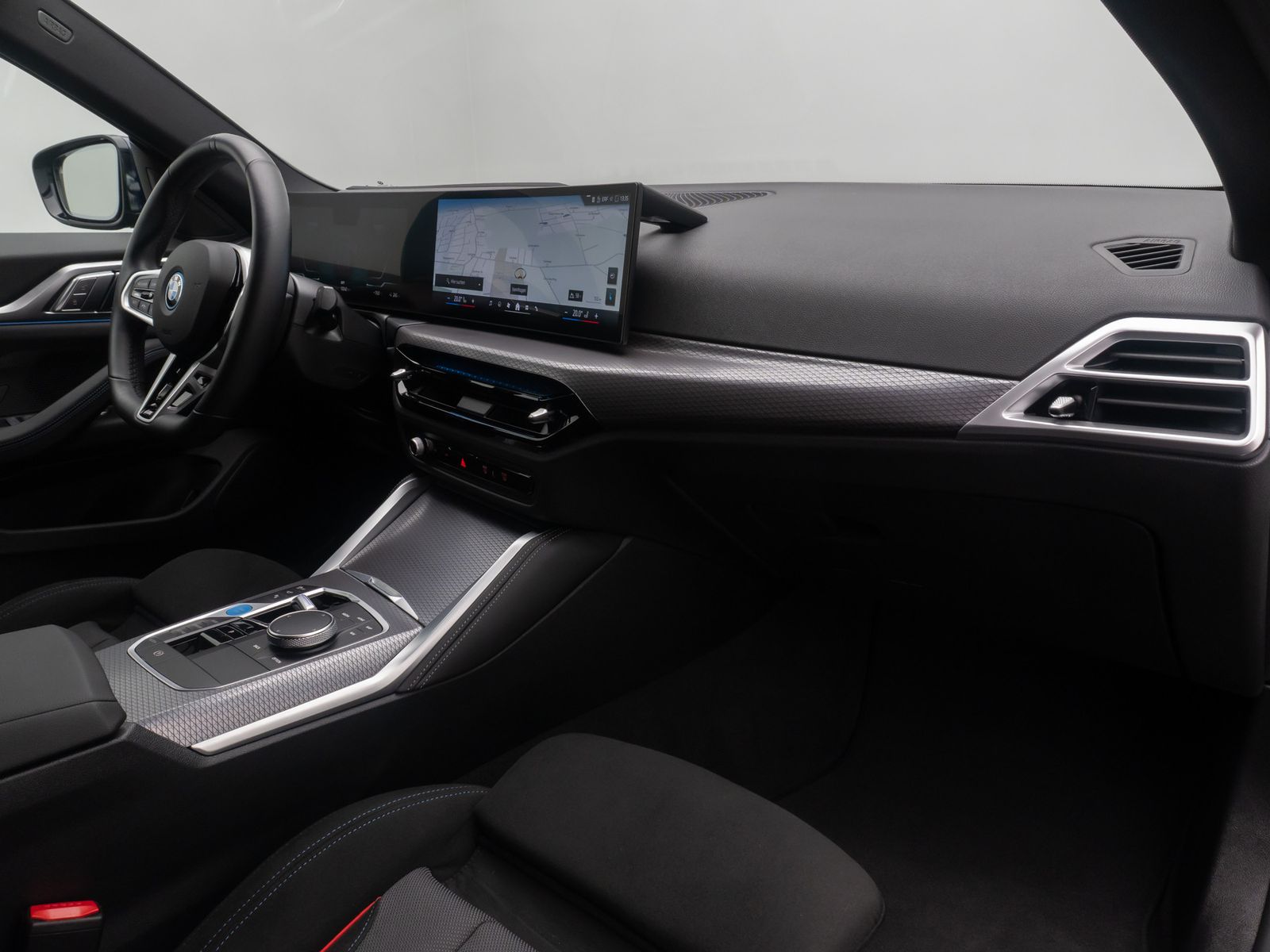 Fahrzeugabbildung BMW i4 eD40 Gran Coupe M Sport Pro 360°DAB Alarm HUD