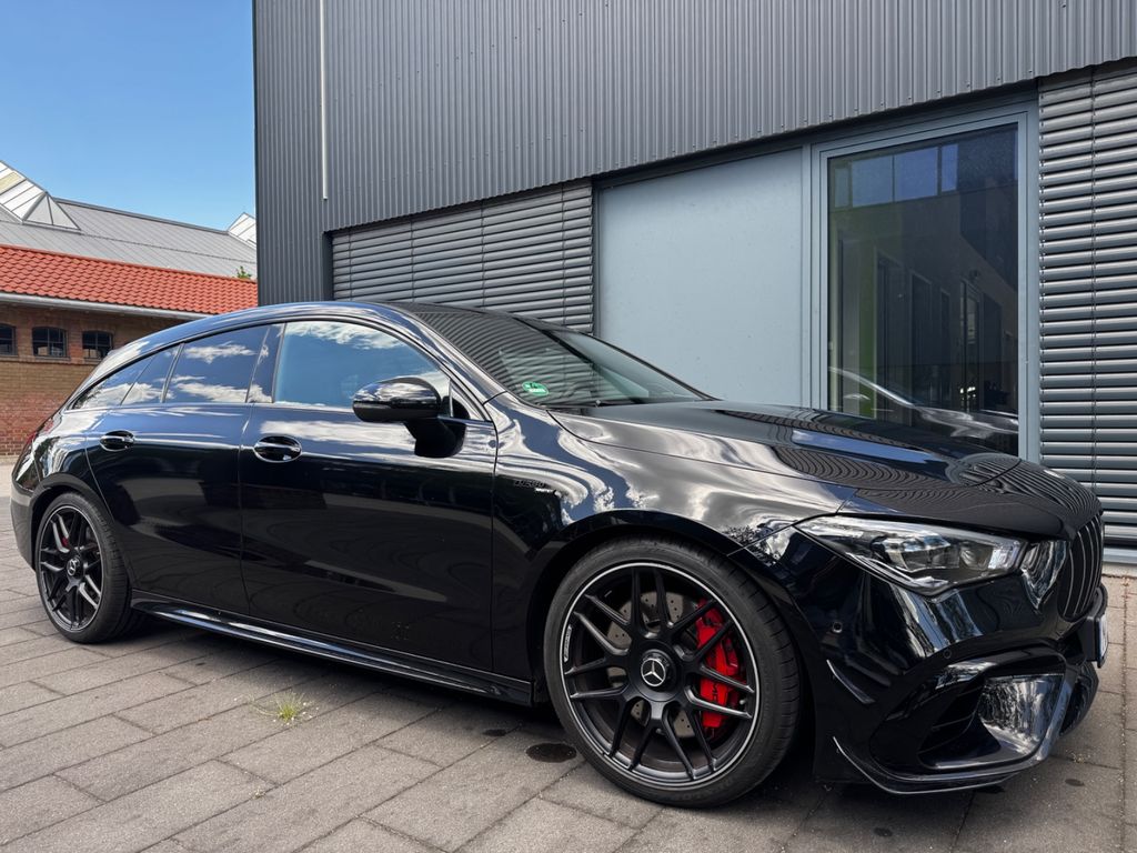 Mercedes-Benz CLA 45 AMG Shooting Brake