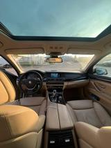 BMW f10 535i - BMW 535 aus 2010: 535i