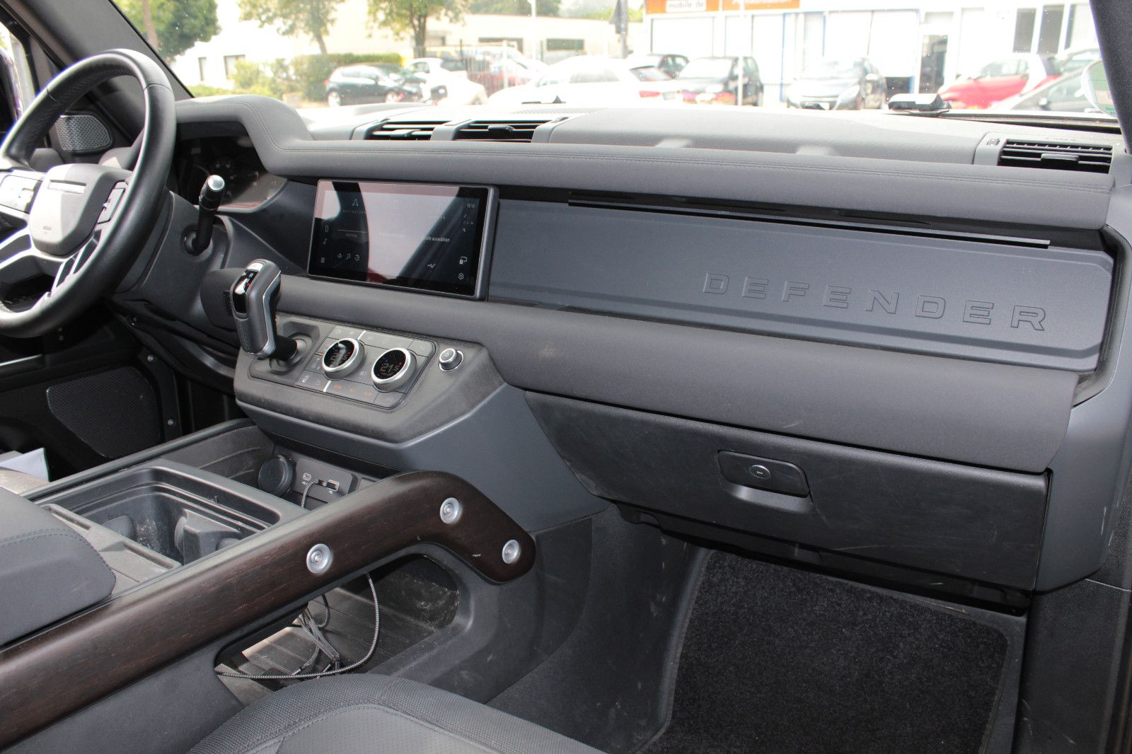 Fahrzeugabbildung Land Rover Defender 90 X-Dynamic SE*HUD*Pano*