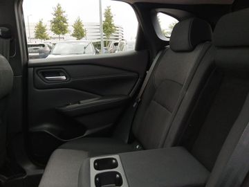 Nissan Qashqai - 12